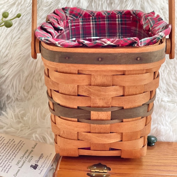 Vtg Longaberger Seasons Greetings Basket w/Liner Protector 1992 Christmas green - Picture 15 of 16